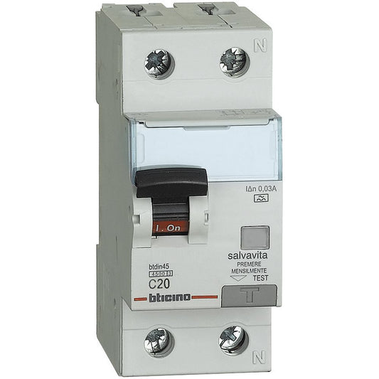 MAGNETOTERMICO DIFFERENZIALE A 1P+N 20A 4,5KA 30MA